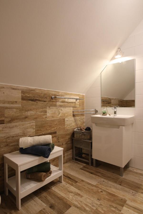 Apartmany Allis Lipno nad Vltavou Exterior photo