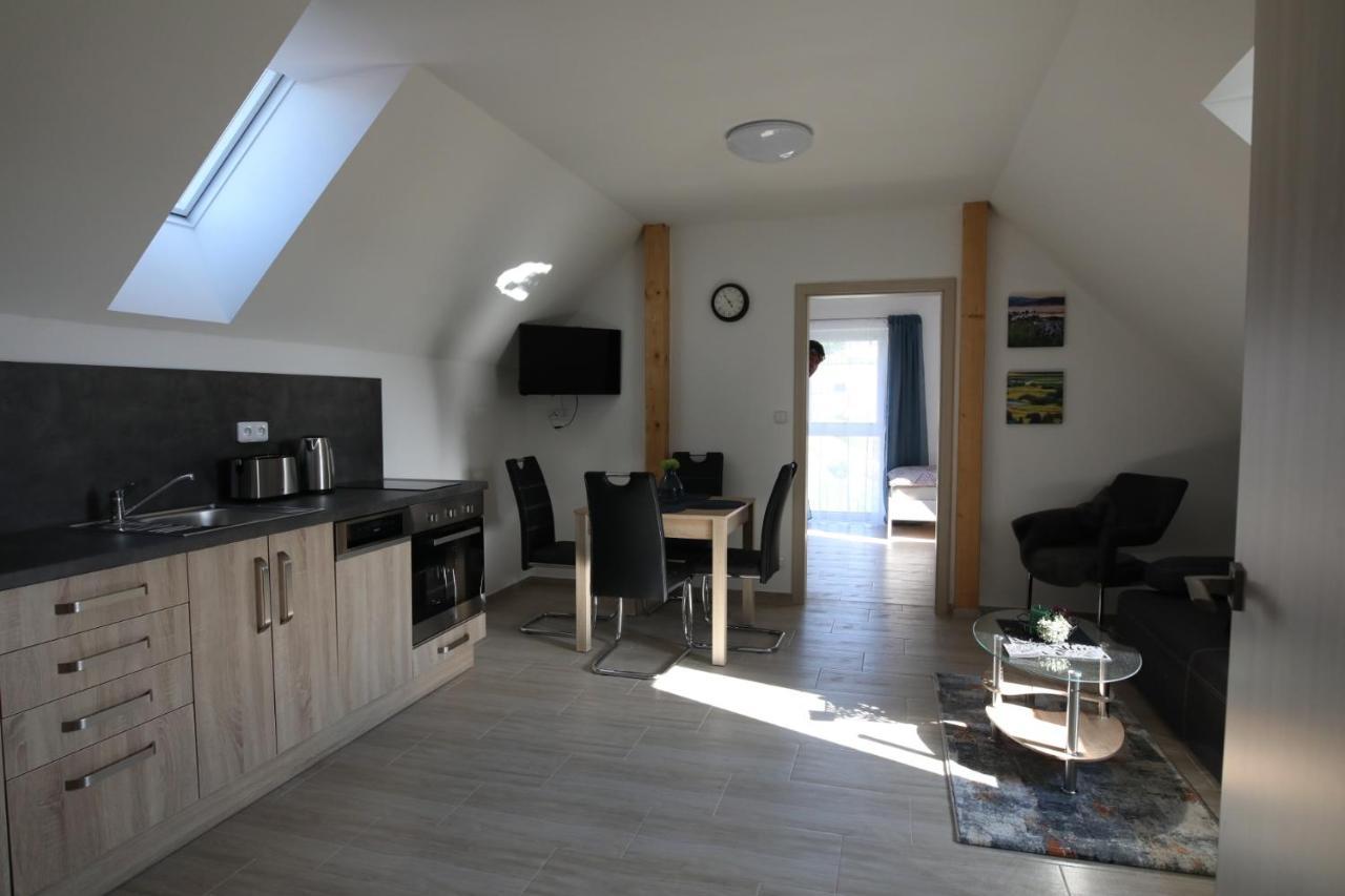 Apartmany Allis Lipno nad Vltavou Exterior photo