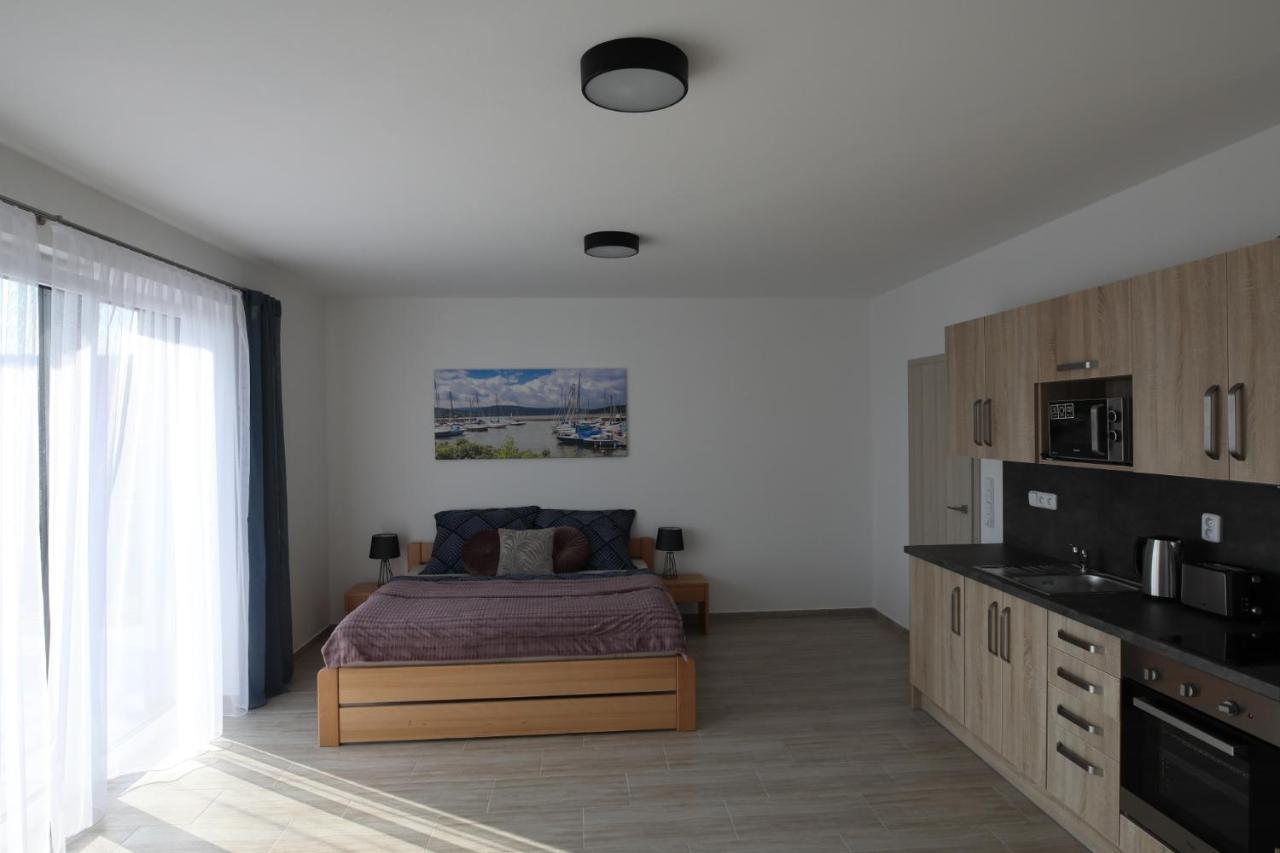 Apartmany Allis Lipno nad Vltavou Exterior photo